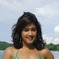 Soumya Bollapragada hot in green mini skirt pictures | Picture 67375